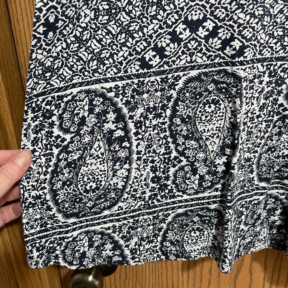 Lucky Brand Blouse in a Navy and White Pattern with Paisley Hem - Picture 4 of 9